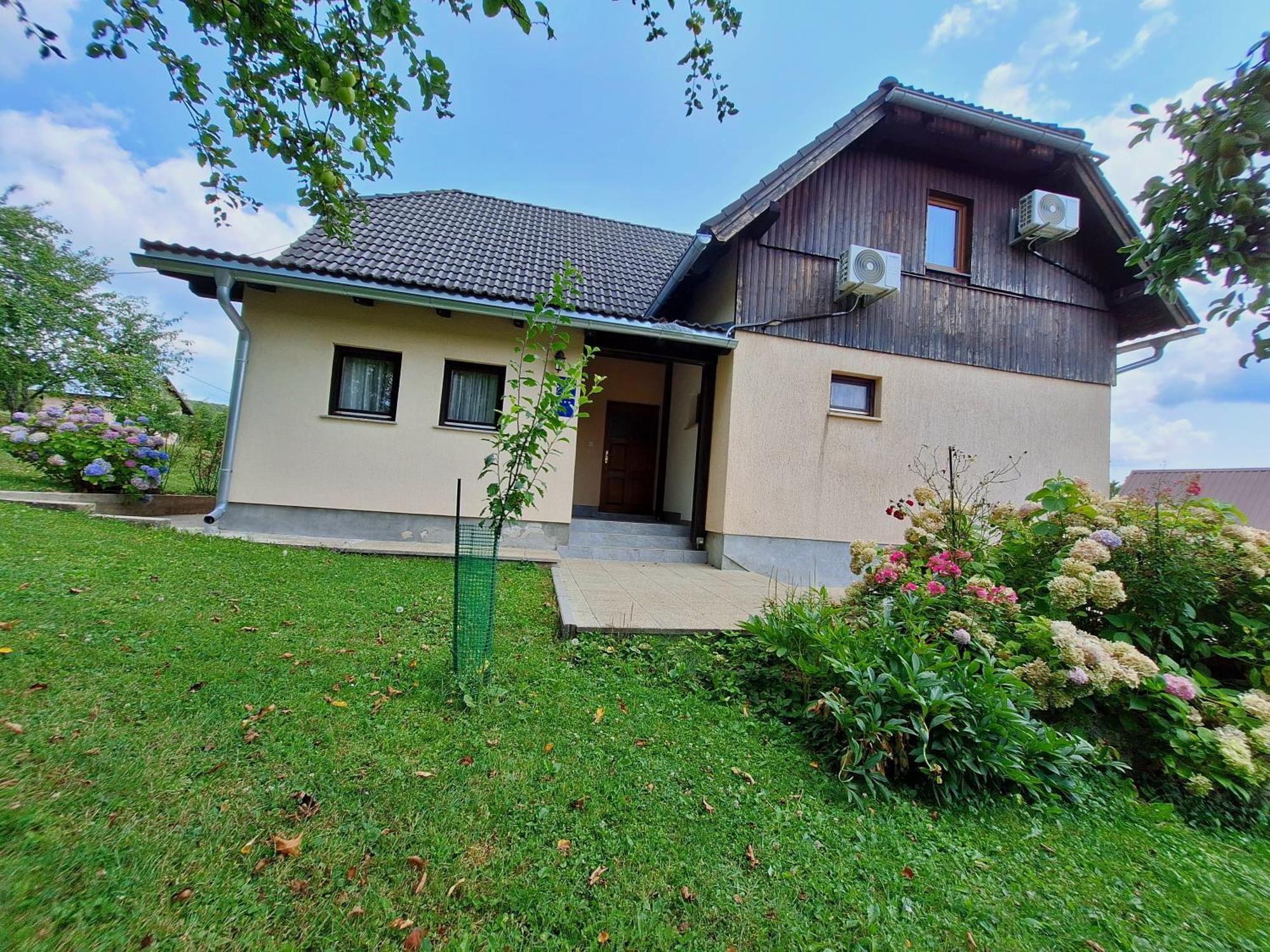 Guest House Matej & Mateja Plitvicka Jezera Exterior photo